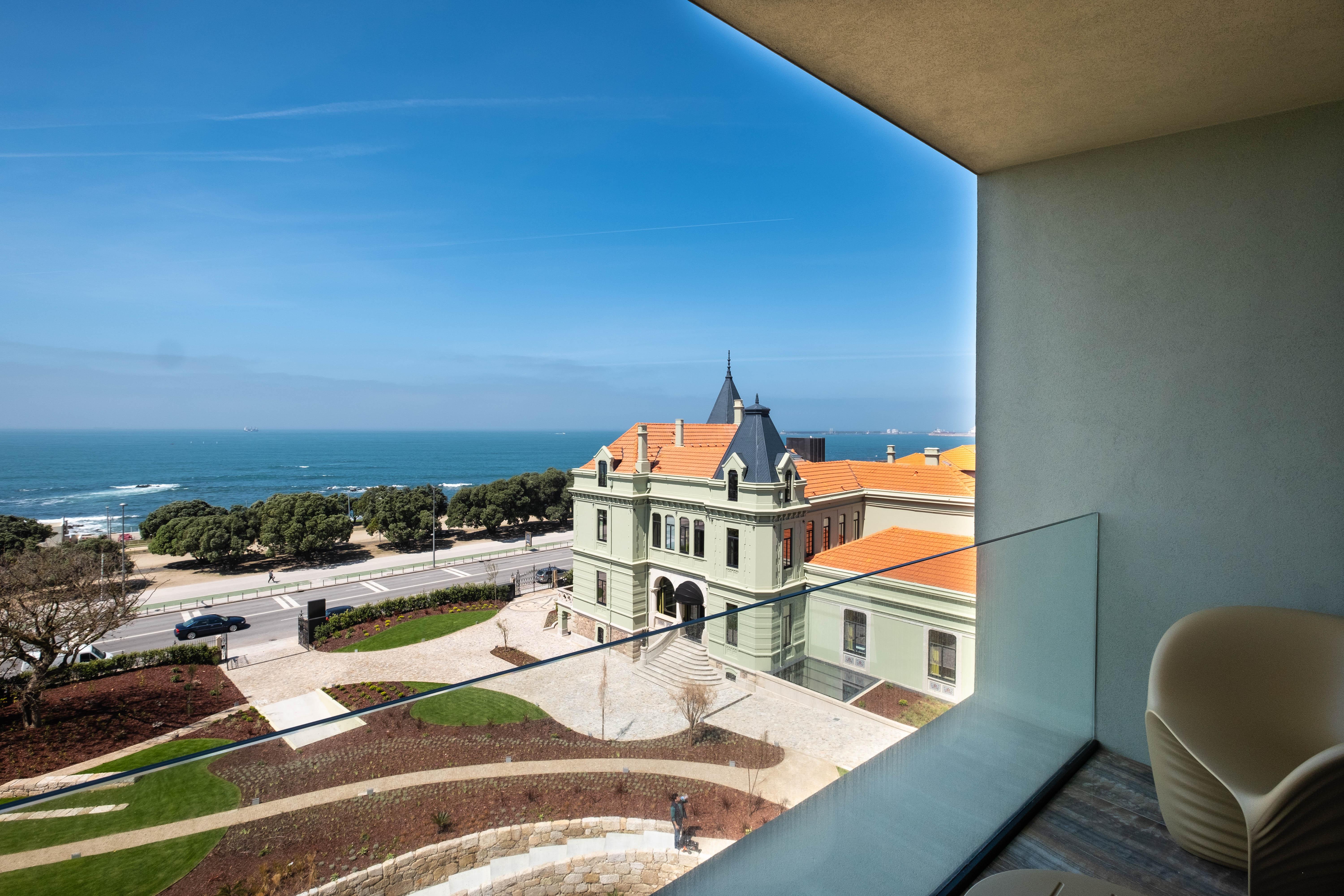 Vila Foz Hotel & Spa - Member Of Design Hotels Porto Kültér fotó View from the hotel