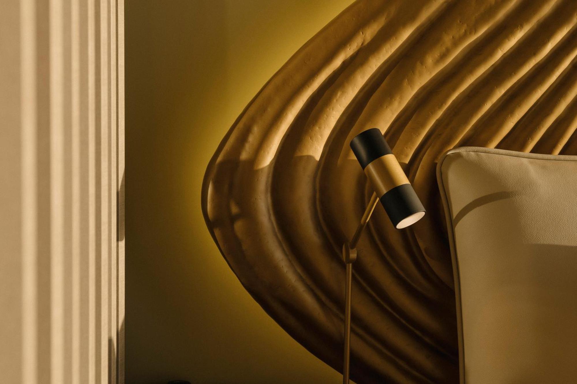 Vila Foz Hotel & Spa - Member Of Design Hotels Porto Kültér fotó Detail of the staircase